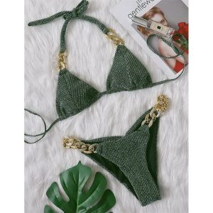 Hermoso Bikini Verde con Cadenas Doradas