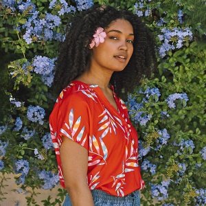 Blusa Marielle Rainbow Fronds
