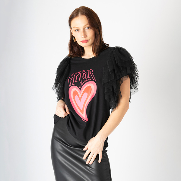 Camiseta Amor Extraordinario Volantes