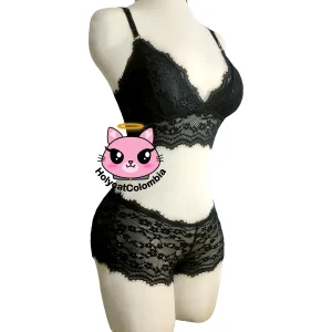 Top de tirantes corto con encaje y Cachetero