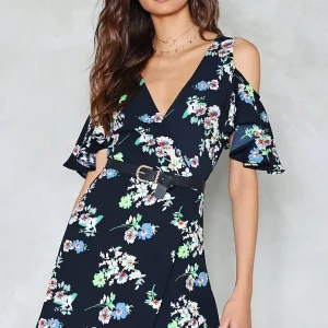 Vestido Flora y fauna sin hombros
