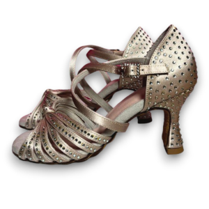 Modelo Abigail Con Pedrería – Latin Dance