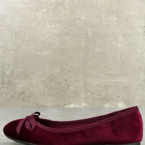Anya Burgundy Flats de terciopelo