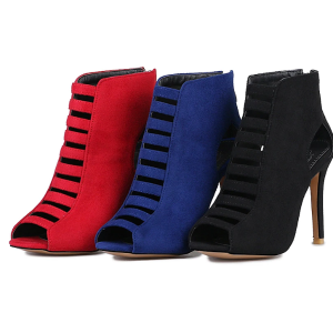 Modelo de heels – JESICA